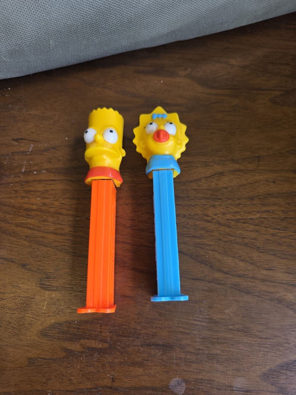 (2) Vintage Simpsons FOX PEZ Dispensers - Bart, Lisa